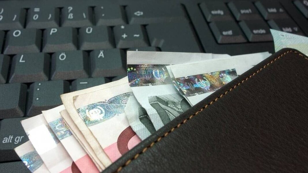 Έκπτωση φόρου 50% για όσους επιστρέφουν για να εργαστούν στην Ελλάδα