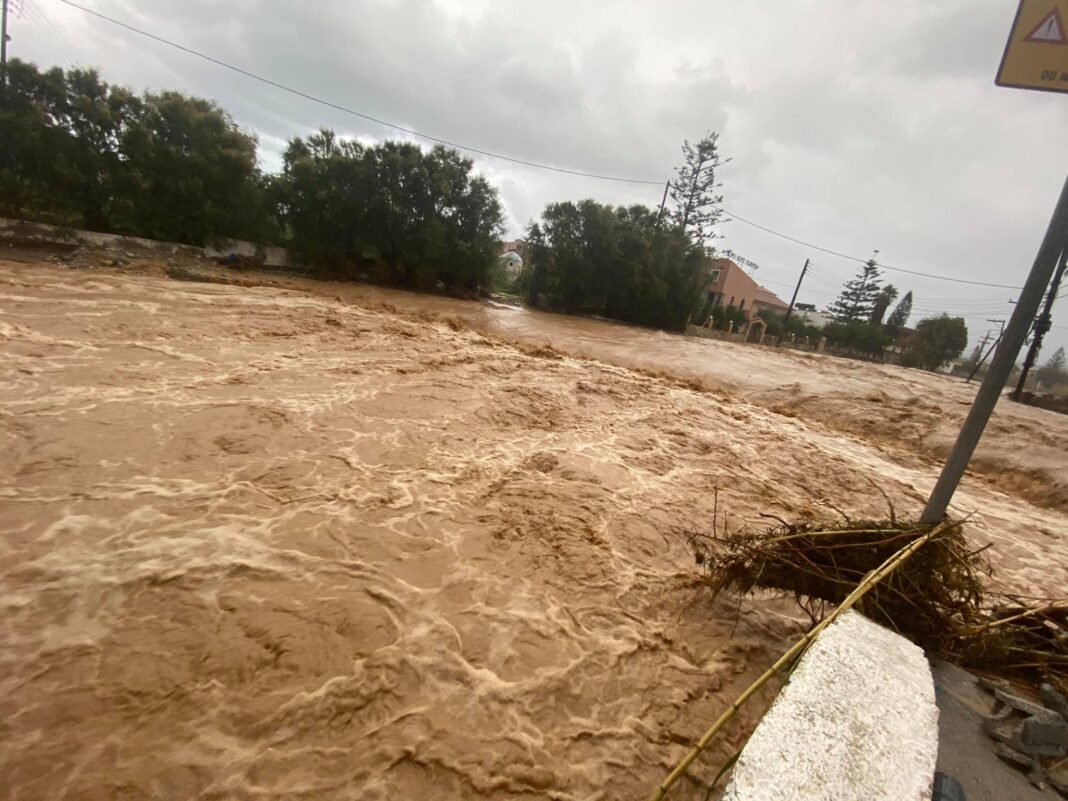 Ηράκλειο: Ποτάμια ξανά οι πληγείσες περιοχές (εικόνες – βίντεο)