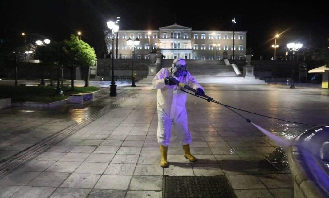 Κορωνοϊός: Προειδοποίηση Δερμιτζάκη – «Το lockdown μπορεί να κρατήσει ακόμα και 5 εβδομάδες»
