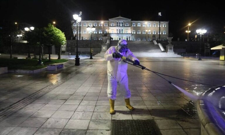 Κορωνοϊός: Προειδοποίηση Δερμιτζάκη – «Το lockdown μπορεί να κρατήσει ακόμα και 5 εβδομάδες»