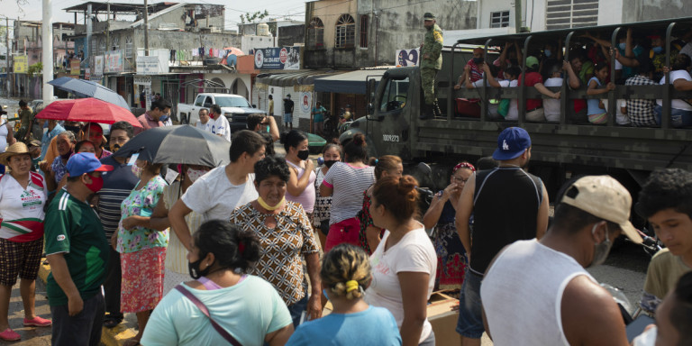 Μεξικό: Ως τα τέλη Μαρτίου θα έχουν εμβολιαστεί για τον κορωνοϊό όλοι οι πολίτες άνω των 60 ετών