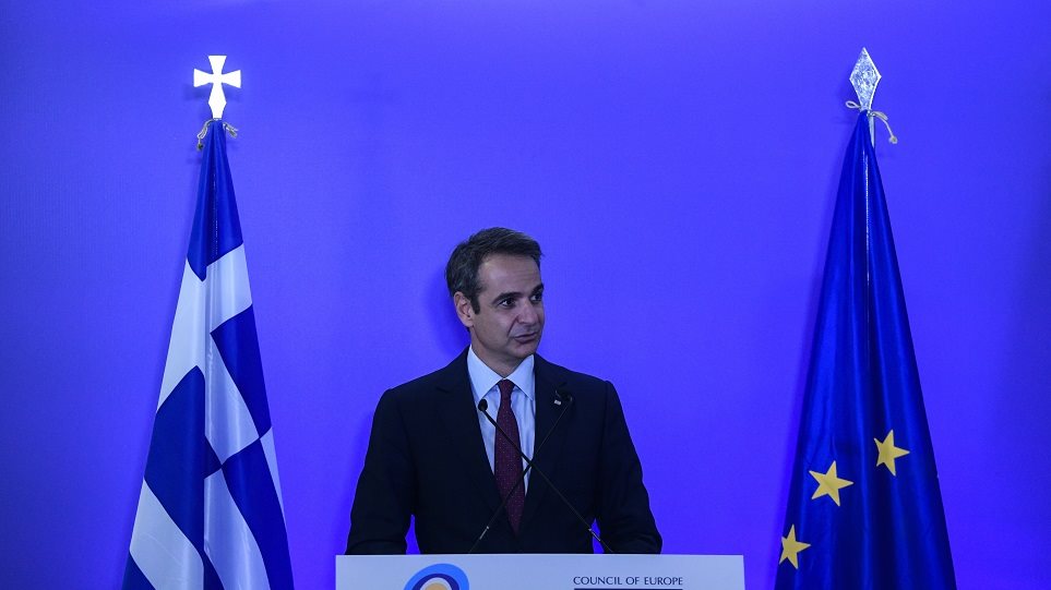 Μητσοτάκης: Πρέπει να διαχειριστούμε την υγειονομική κρίση χωρίς να υπονομεύσουμε θεμελιώδεις ελευθερίες