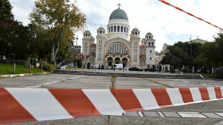 Πάτρα: Με αυστηρά μέτρα ο εορτασμός του Άγιου Ανδρέα – Υπό αστυνομικό κλοιό ο ναός