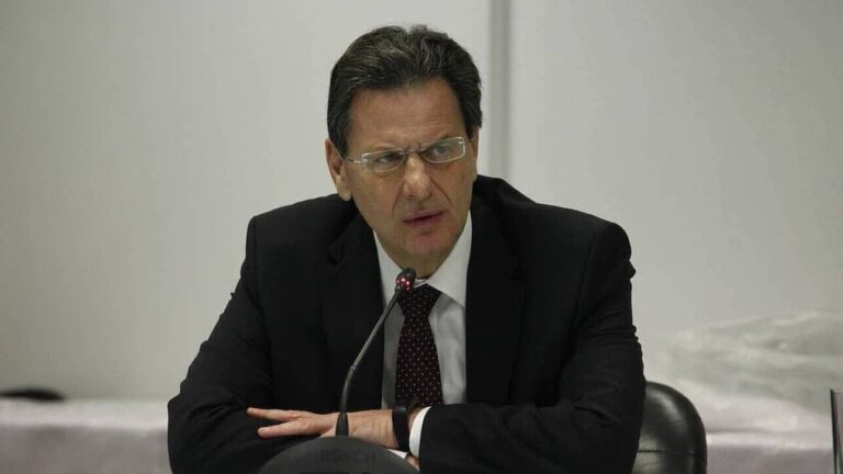 Σκυλακάκης: «Αυτοσχέδιο» Ταμείο Ανάκαμψης – Χρήματα στην οικονομία από αρχές του 2021