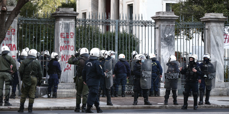 Εκπρόσωπος ΕΛ.ΑΣ.: Θα υπάρξουν διευκρινίσεις για την απαγόρευση συναθροίσεων