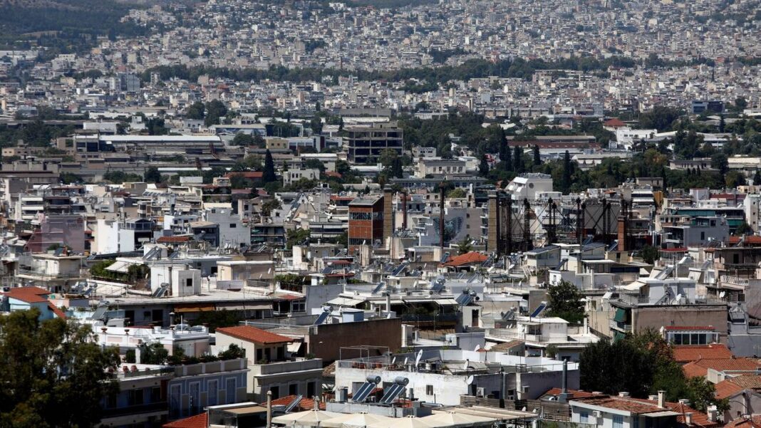 Αυθαίρετα: Στον αέρα ιδιοκτήτες 300.000 ακινήτων που τα «τακτοποίησαν»