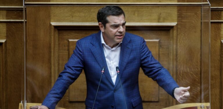 Τσίπρας: Προτείνει την Αθηνά Λινού για υπουργό Υγείας