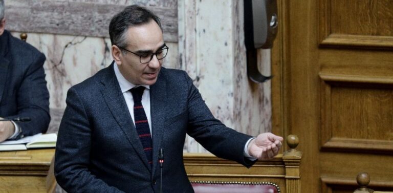 Κοντοζαμάνης: Υπό προϋποθέσεις η εθελοντική ένταξη βουλευτών γιατρών στο ΕΣΥ