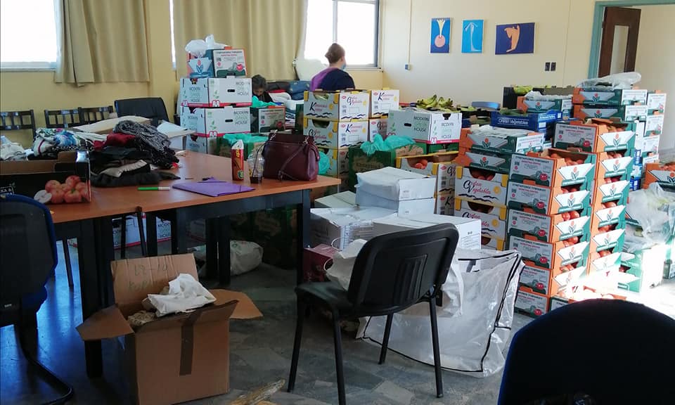 Είδη πρώτης ανάγκης και τρόφιμα στο δήμο Χερσονήσου από το Σύλλογο Εκπαιδευτικών
