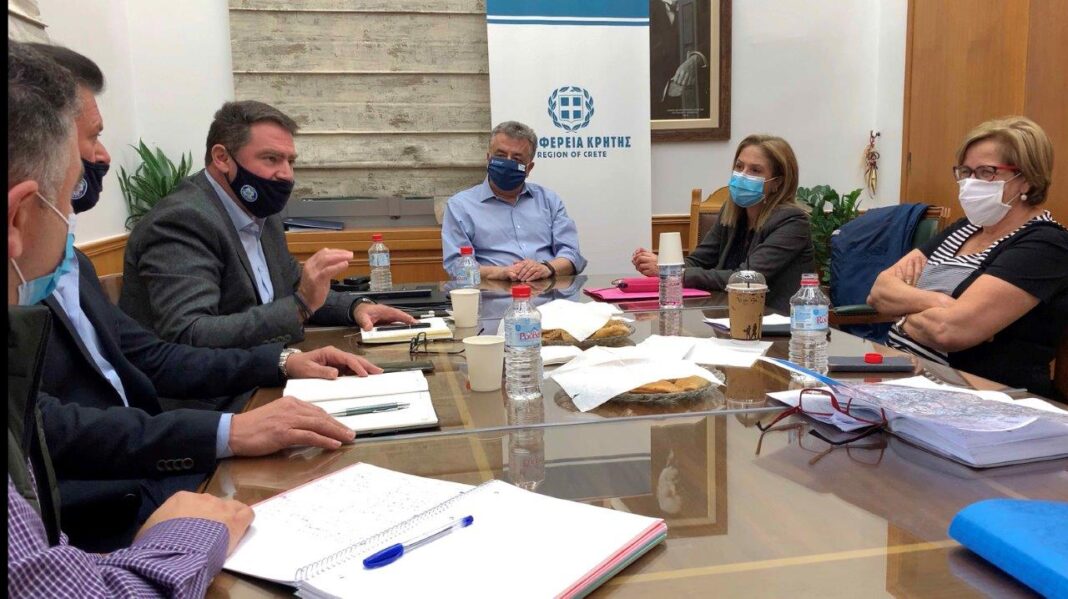 Κρήτη: Σύσκεψη εργασίας για τις μελέτες και τις απαιτούμενες παρεμβάσεις στις πληγείσες περιοχές του Δήμου Χερσονήσου