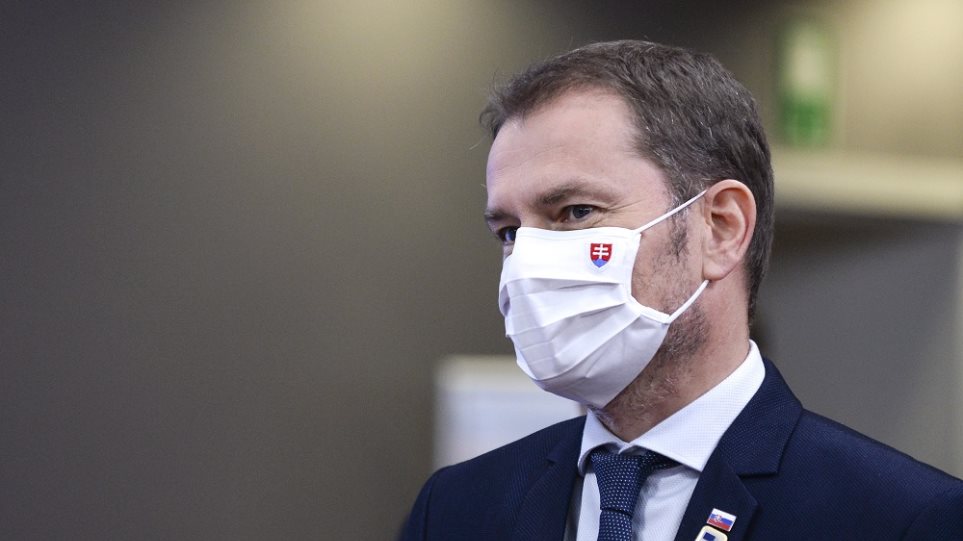 Θετικός στον κορωνοϊό ο πρωθυπουργός της Σλοβακίας