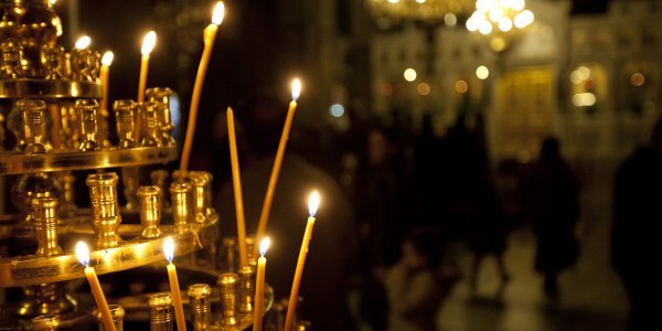 Κορωνοϊός: Χριστούγεννα με μέτρα στις εκκλησίες – Τι sms στο 13033 στέλνουμε