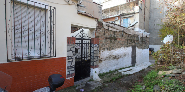 Δολοφονία στη Θεσσαλονίκη: Το έσκασε ο 14χρονος που κατηγορείται ότι σκότωσε τον 87χρονο