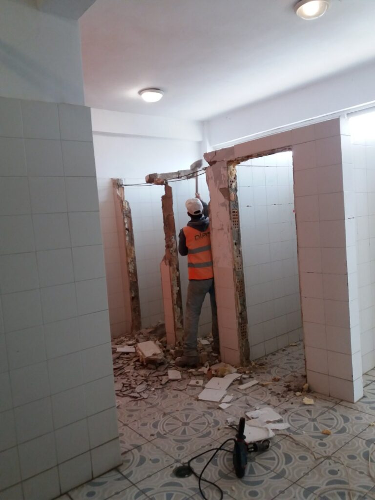 Το “λίφτινγκ” στο κολυμβητήριο και το “ευχαριστώ” των σωματείων στον Αυγενάκη