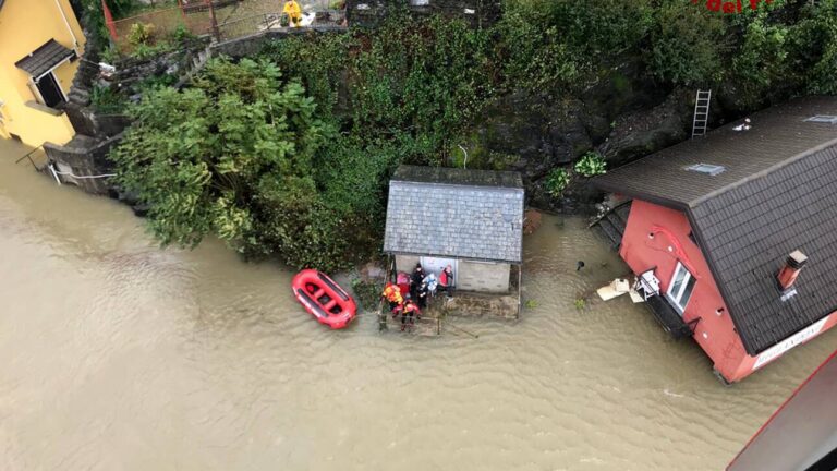 Ιταλία: Πλημμύρησαν οι πόλεις του Βορρά – Εκατοντάδες οι επεμβάσεις έκτακτης ανάγκης