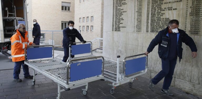 Κορωνοϊός – Μετάλλαξη: «Πολύ υψηλό» το ιικό φορτίο της Ιταλίδας που νόσησε από το νέο στέλεχος