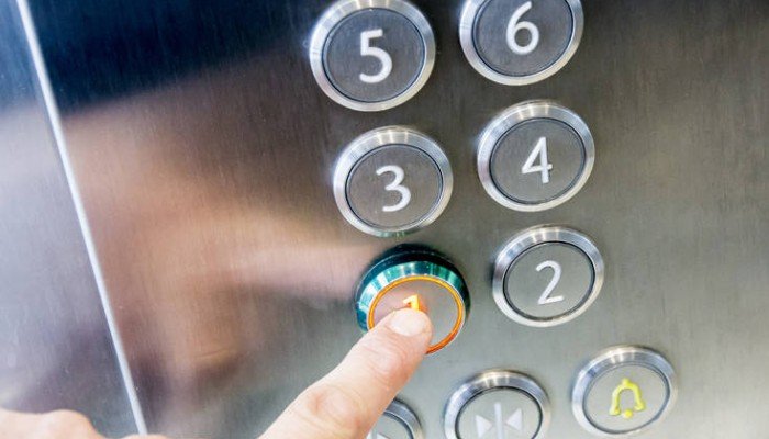 Κρήτη: «Συναγερμός» στην Πυροσβεστική για μαζικούς απεγκλωβισμούς από ασανσέρ
