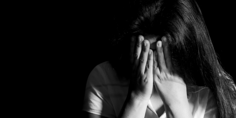 Συνελήφθη πατριός που ασελγούσε στην 12χρονη κόρη της συντρόφου του