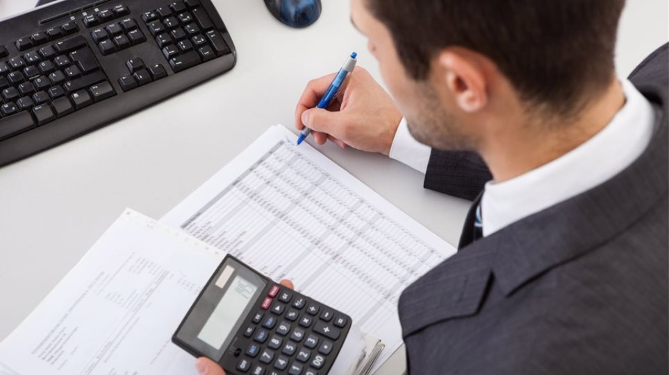 120 δόσεις: Πρόταση για ρύθμιση με κούρεμα οφειλών