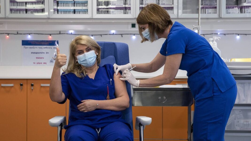 Κορωνοϊός: Συνεχίζονται οι εμβολιασμοί τη Δευτέρα – Εντός της εβδομάδας 83.850 νέες δόσεις στη χώρα