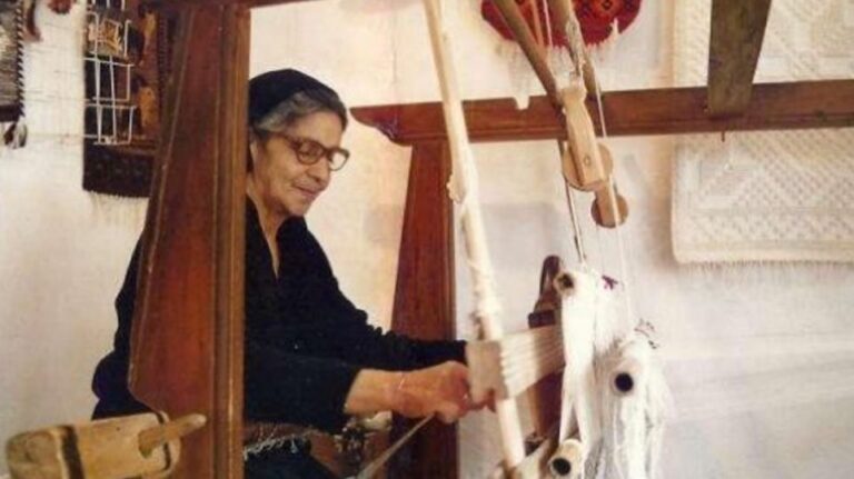Η «βασίλισσα» του Dior υποκλίθηκε στους αργαλειούς των Ανωγείων (εικόνες)