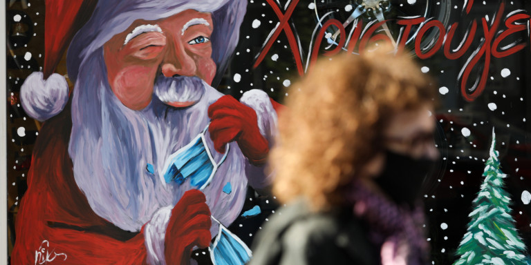 Κορωνοϊός – Στους τρεις μήνες η αναμνηστική δόση για να «σωθούν» τα Χριστούγεννα