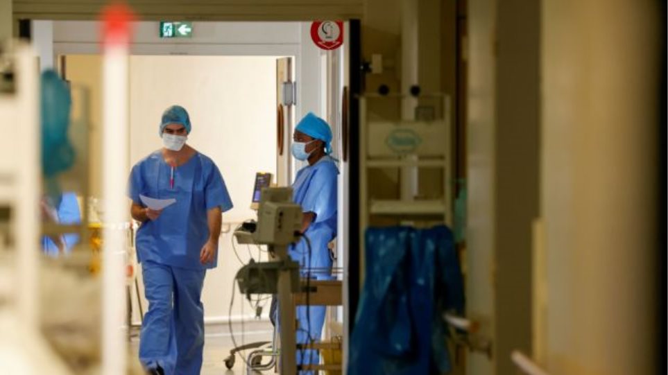 Ελβετία: Τα μεγαλύτερα νοσοκομεία της χώρας ζητούν αυστηροποίηση των μέτρων