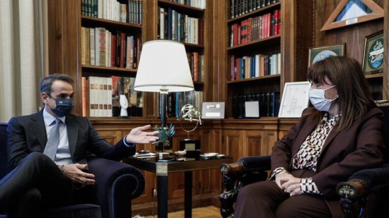 Στις 27 Δεκεμβρίου θα εμβολιαστεί ο Κυρ. Μητσοτάκης