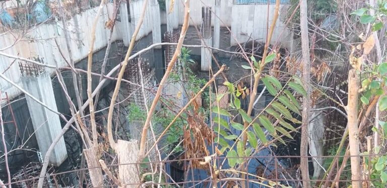 Κρήτη: Υγειονομική «βόμβα» στη μέση της πόλης