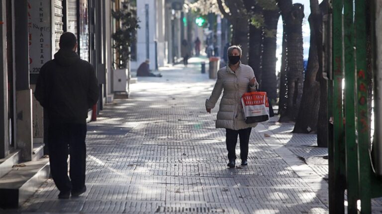 Εξαδάκτυλος: Αργή η αποκλιμάκωση των κρουσμάτων – Προληπτική η απόφαση κυβέρνησης