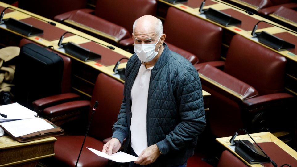 Βουλή: Παρέμβαση Παπανδρέου για τον δανεισμό μουσειακών συλλογών