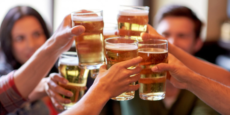 Αλκοόλ: Δραματική αύξηση των θανάτων στις ΗΠΑ τον πρώτο χρόνο της πανδημίας