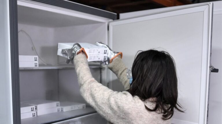 Σλοβακία: Σήμερα το βράδυ ο πρώτος, συμβολικός εμβολιασμός κατά του κορωνοϊού