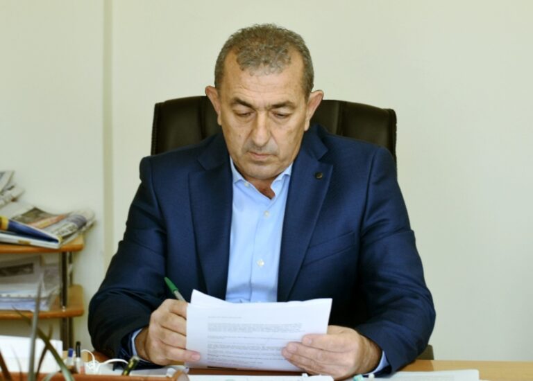 Σ. Βαρδάκης: «Η πλήρης απαξίωση της δημόσιας παιδείας. Αναξιοκρατία και χάρες σε ημέτερους»