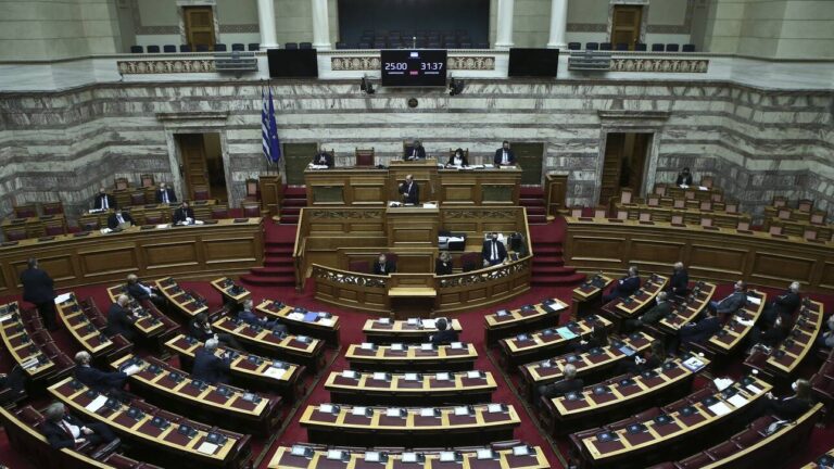 To τέλος της συντηρητικής και προοδευτικής μυθολογίας