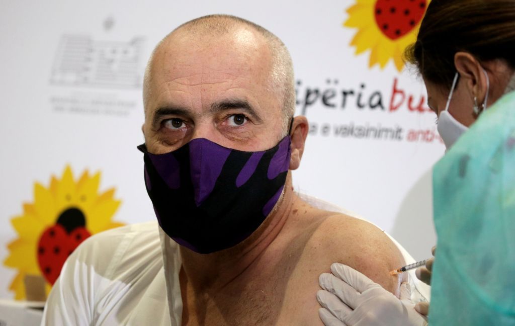 Έντι Ράμα: Δεν μπορώ να αποκαλύψω από πού προμηθευτήκαμε τα εμβόλια για τον κορωνοϊό