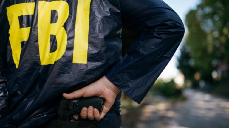 FBI: Ζητά τη βοήθεια των πολιτών για να εντοπίσει τους υποκινητές των ταραχών στο Καπιτώλιο