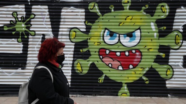 Κορωνοϊός: «Νίκησε» τις υπόλοιπες ιώσεις