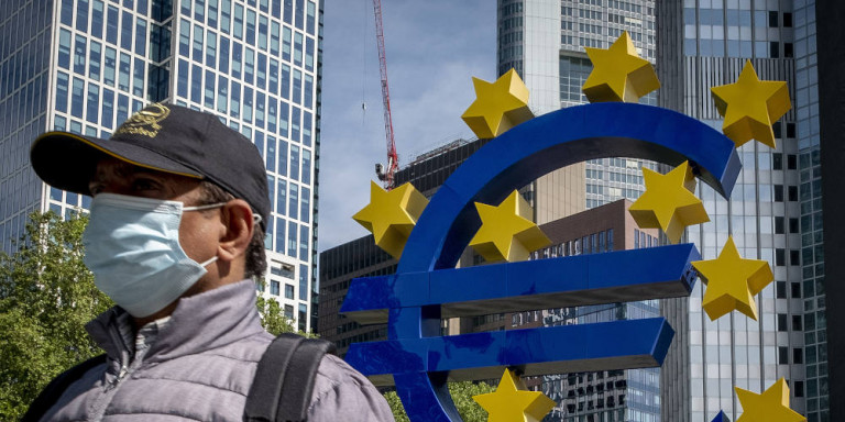 Επικεφαλής οικονομολόγος της ΕΚΤ: H οικονομία θα επανέλθει στα μέσα του 2022 στα επίπεδα που ήταν το 2019