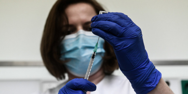 Παγώνη: Εχει εμβολιαστεί πάνω από το 70% των γιατρών