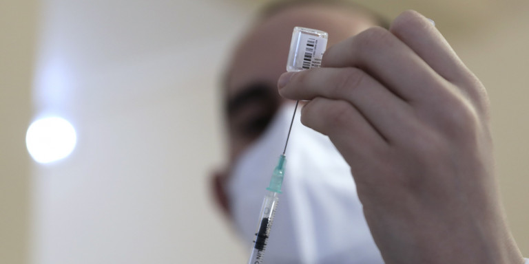 Εμβόλιο κορωνοϊού: Το Φεβρουάριο ίσως κατατεθεί αίτηση από την Johnson & Johnson για έγκριση