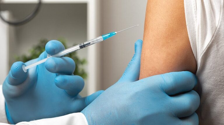 Η BioΝTech χρησιμοποιεί τη μέθοδο mRNA σε εμβόλιο για τη σκλήρυνση κατά πλάκας