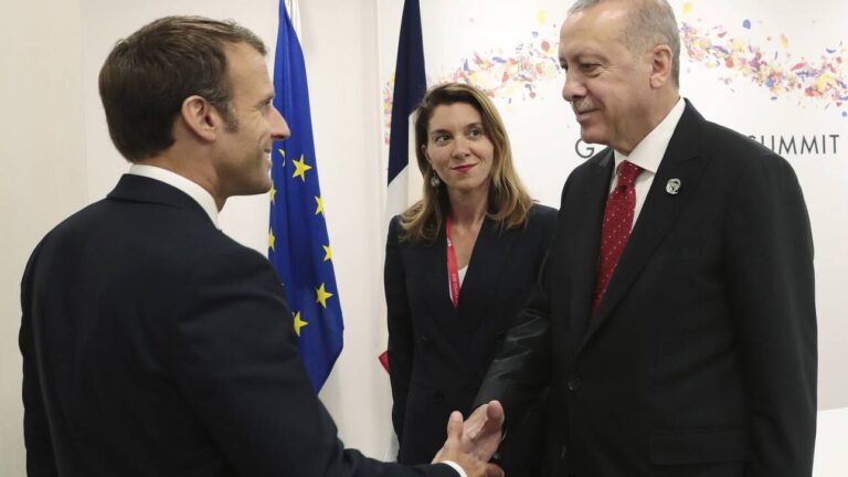 Ερντογάν και Μακρόν αντάλλαξαν επιστολές για να ξαναρχίσουν τον διάλογο