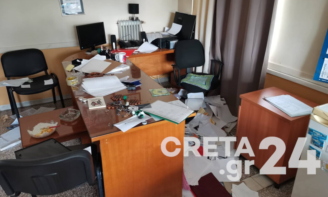 Κρήτη: Οι διαρρήκτες έκαναν … φαγοπότι στο Εργατικό Κέντρο – Έκλεψαν μέχρι και τη μηχανή του καφέ (εικόνες)