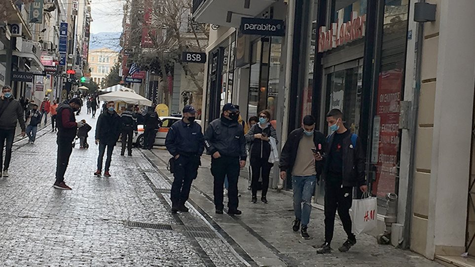 Lockdown: Πρώτη μέρα με click inside – Περιορισμένη η κίνηση στην Ερμού