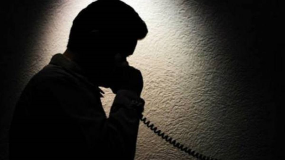 Μέλη οργανωμένης σπείρας εξαπατούσαν επιχειρηματίες