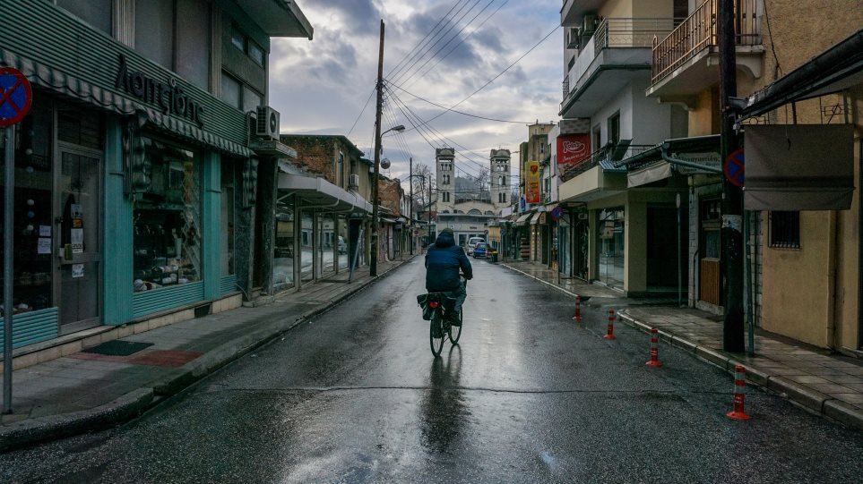 «Αγριεύει» ο καιρός τις επόμενες ώρες – Έρχονται καταιγίδες, χαλάζι και χιονοπτώσεις