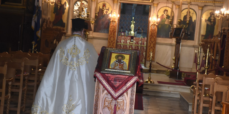 Ανησυχία για κρούσματα κορωνοϊού μετά από χειροτονία σε Μονή