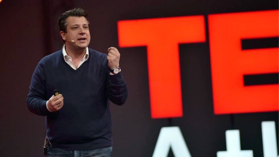 Δερμιτζάκης: Λάθος η στάση της Εκκλησίας – Να ανοίξουν και Γυμνάσια και Λύκεια