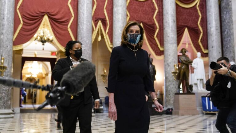 Απόψε η απόφαση για την παραπομπή Τραμπ – «Άμεσος κίνδυνος για το έθνος» λέει η Πελόζι